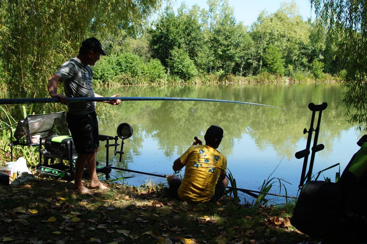 Camping Campilo Hotel Aubigny  Bagian luar foto
